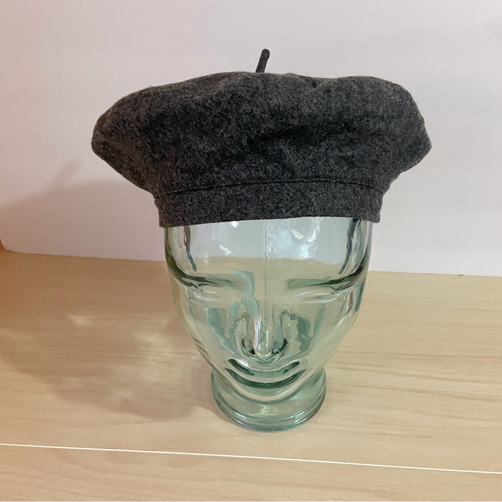 Vintage Wool Classic French Beret Parisian Beanie Bonnet Hat Lined Gray One Size - Picture 3 of 12